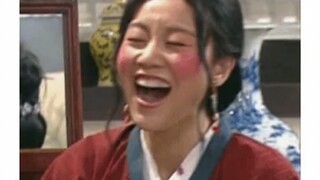 别笑了 我感觉他快碎了… "搞笑 "下雪了 "真实事件