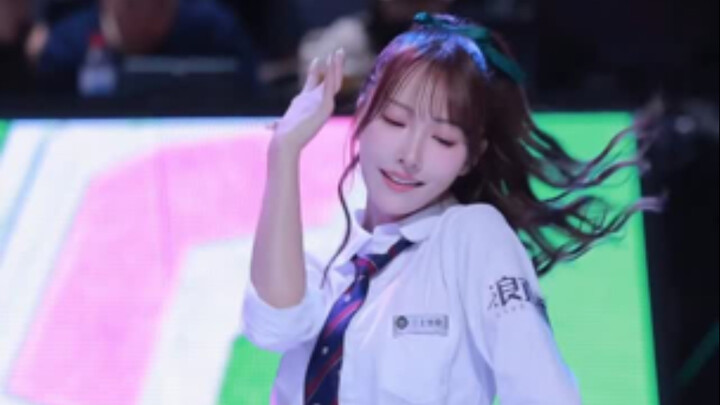 3/27 Sân nhà của những người đam mê ~ Yuya-chan _ Màn nhảy giữa giờ ~