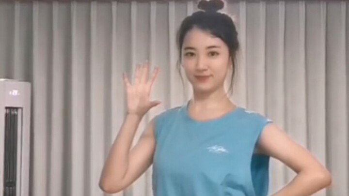 【ขนมปังเม็ดบัวเล็ก】คัฟเวอร์เพลง Lovey Dovey ของ T-ara