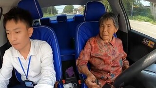 Pelatih: Saya tidak berani membuka mata, semoga saja ini halusinasi saya. Ujian sudah selesai, silak
