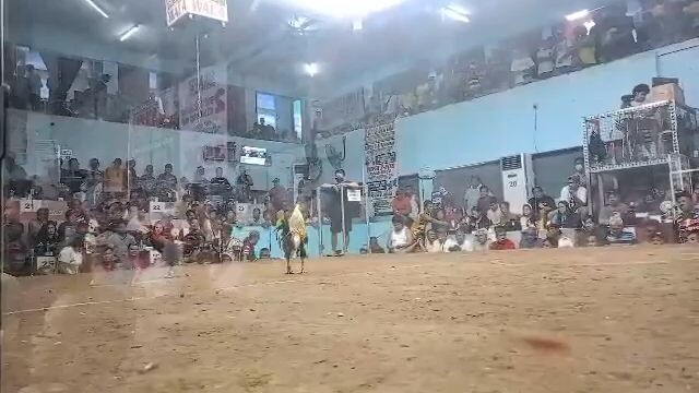 1st fight @San Mateo cockpit sweater grey