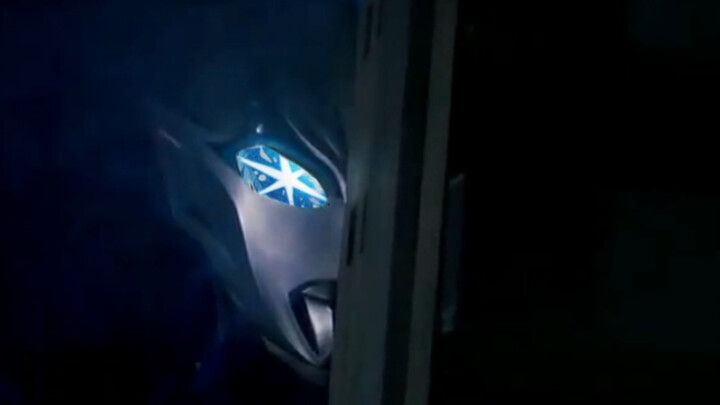 "Kamu akan bersama Mephistopheles di episode pertama, kan?"