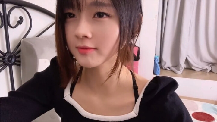 男生跟女生到底谁更像小流氓 妹子作为女孩子羞涩的给出了答案
