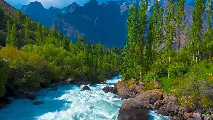 Lost in the beauty of the mountains 💙🏔️💦 #Nature #MountainView #Kalam #Swat #Pakistan #Travel