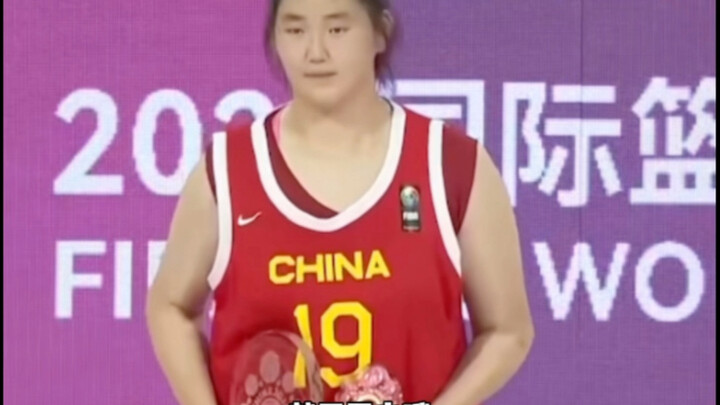 Yang Yi commented on Zhang Ziyu, saying it’s best for her to stay away from the WNBA and U.S. colleg