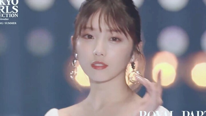 Yuki Yoda, Asuka Saito, and Airi Suzuki strut their stuff at a Tokyo fashion show: adorable beauties