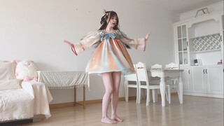 谁家的小鹿从森林里跑出来啦！【踩水谣】
