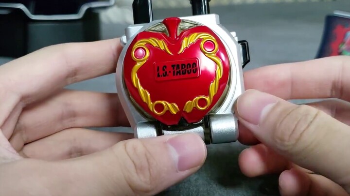 Direktur sangat senang membeli benih kunci! Buat video dengan cepat! Kamen Rider Zangetsu & Baron Ga
