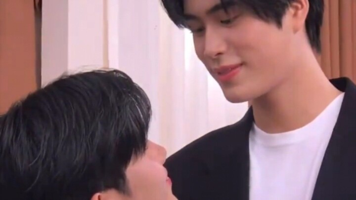 GEMINIFOURTH WERE SO IN LOVE!! HELP ππ