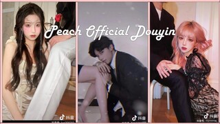 [抖音] Trend " Chụp Ảnh Với Chân Của Bạn Trai & Bạn Gái " - Tổng hợp Trend Douyin