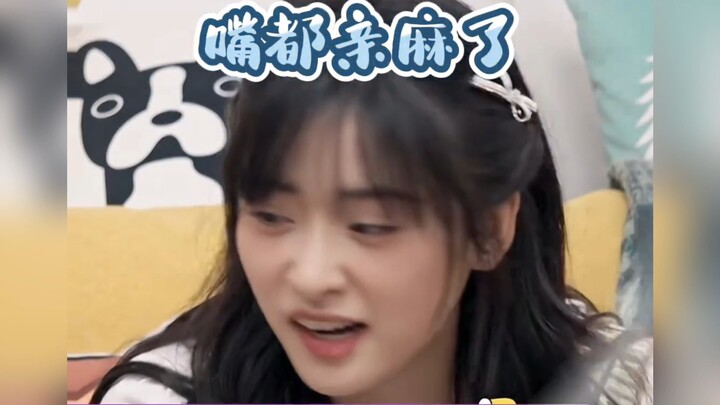 Momen canggung adegan ciuman Shen Yue, sampai bibirnya mati rasa!