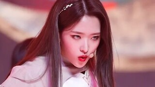 被迫提前结束打歌！本月少女《PTT (Paint The Town)》一键换装