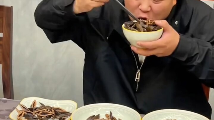 ด่ากั่วทีวี ตอนกินน้ำแข็ง ฉบับฟังเพลิน 7 นาที ใครยังไม่ได้กินรีบเลิกซะ