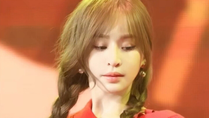 พอหวังซินหลิงร้องเพลง “สุ่ยเซียน” ขึ้นมา คีย์บอร์ดของคุณก็เริ่มสั่นระริกใช่ไหม #หวังซินหลิง #หวังซิน