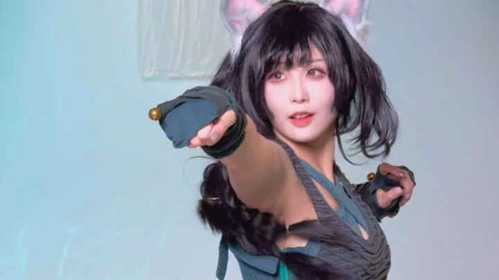 หนูน้อยจ๋า ฉันนี่แหละ! ทุบเข้าไปกลางใจเธอเลย!