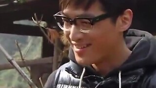 Hu Ge once became an instant hit with a single song, yet countless people still think of him as an a