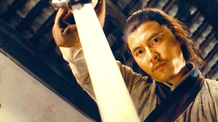 لا تُسيء إلى الشخص الطيب، فمن المحتمل أن يكون هناك سيفان ثمينان مدفونان تحت منزله...