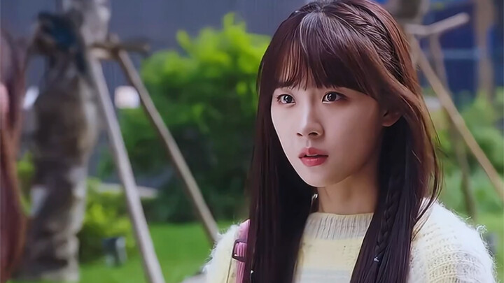 Yêu nhau hai năm mà vẫn chưa có nụ hôn đầu, chứng tỏ chưa gặp được người đúng.