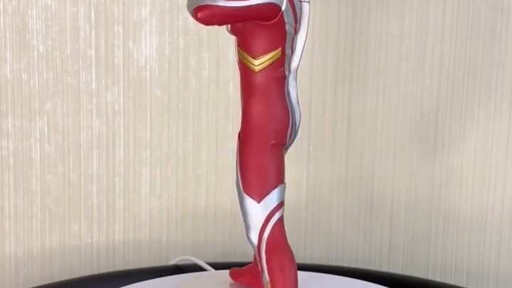 Tampilan unboxing figur ultraman xplus big monster dream