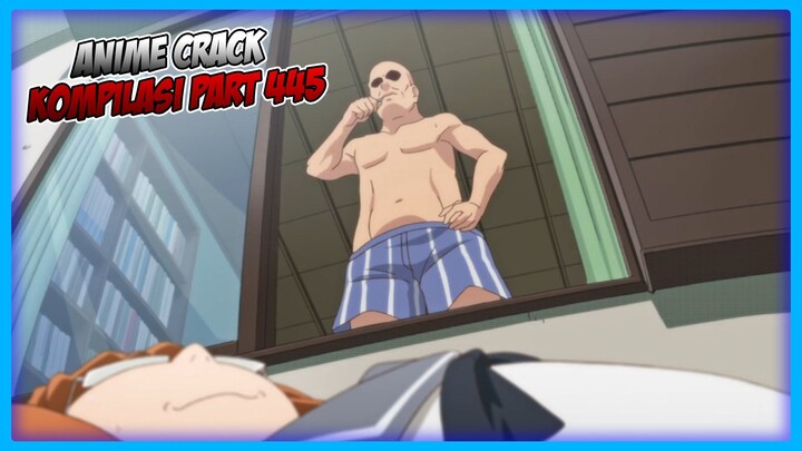 Orang tua ini ngapain dari tadi?