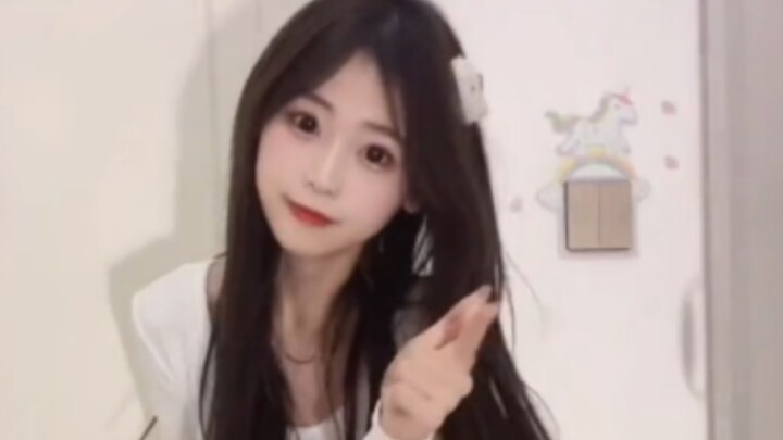 Có thể rung động nhưng không được hành động, cô gái ngọt ngào!