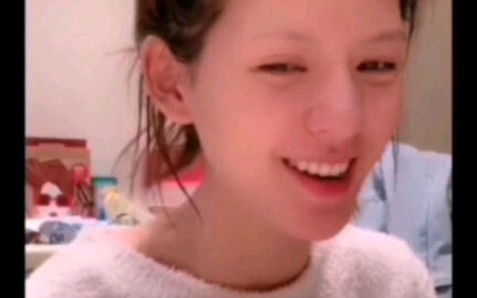 [Trương Vũ Hi phát sóng trực tiếp] Nhiều người thích tôi lắm! Nhưng tôi muốn theo đuổi sự nghiệp. Ha