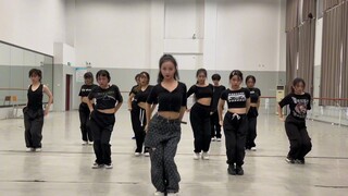 [Boiling Campus] Versi ruang latihan dari karya pertama 56 "Hua Yao Dai" telah hadir💙