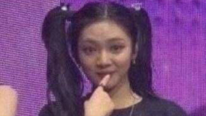 Let’s take a look at aespa’s lead vocalist Ningning’s lackluster vocal runs—out of 26 performances, 