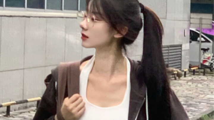 Dasar anak nakal, hati-hati ya! Outfit senior cewek hari ini～