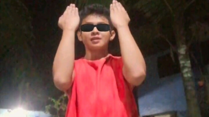 Manequeen ez cover