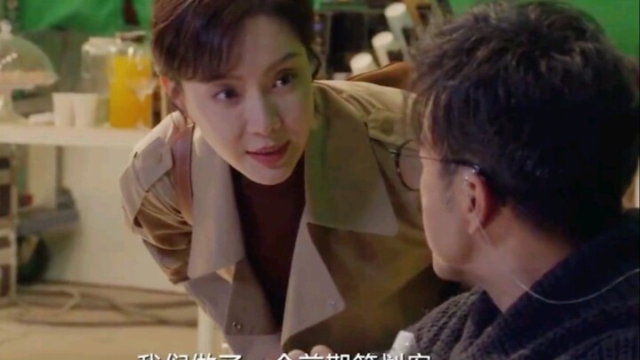 Chùa nhỏ thì ma nhiều, ao cạn thì rùa lắm; dân công sở lâu năm chỉ xin nghỉ việc khi đã nhận lương!