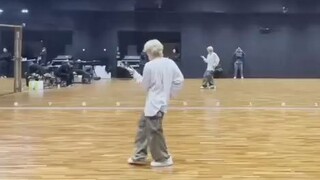 朴智旻Who生唱练习室cut