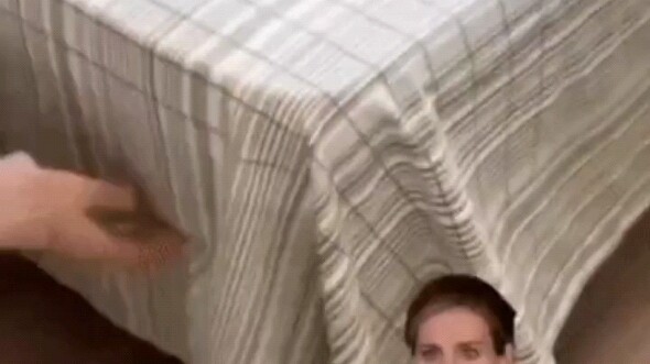 So this is how hotel bed sheets are actually arranged!