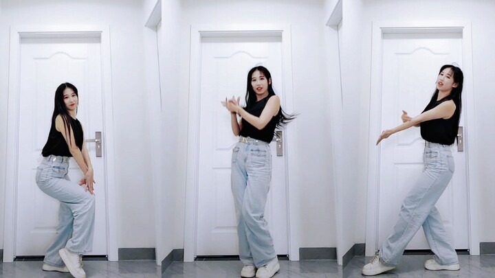 เหมือนฤดูร้อนยังไม่สิ้นสุด ทะเลยังคงคลื่นซัดกระหน่ำ 🌊🌴～