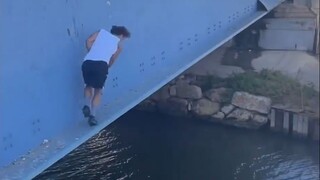 أنت تلعب بـ نيو موه هنا~