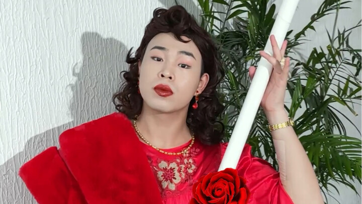 Ketika seseorang bertanya kepada saya mengapa saya tidak berdandan saat di rumah?