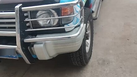 سأذهب إلى فتيات الموسيقى الهادئة، سأذهب إلى الوعاء الأزرق والأبيض