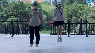 Hei, hei, hei, hei~ Aku dalam kondisi mental yang sangat baik. Mengapa? [TEMPAT]