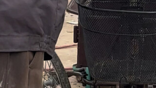 Tập luyện hay không tập luyện cơ thể thì tôi không biết, chỉ biết là trộm đến chắc chắn sẽ không dắt