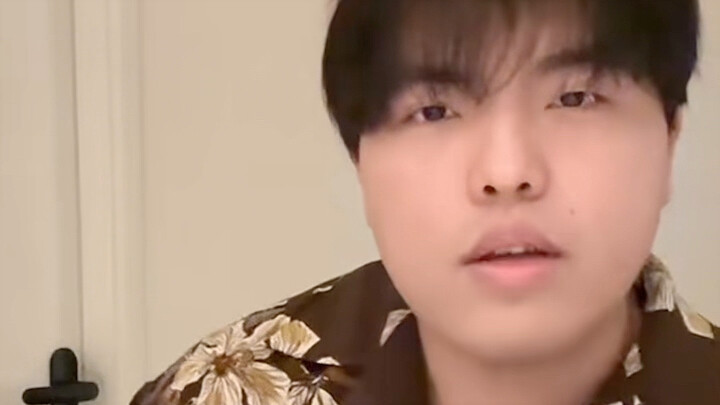 [Tao Heihei] Video Membawa Kesedihan: Kisah Pemberian Hadiah oleh Zhuizi