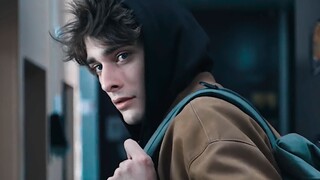 【法版SKAM】“神明把黑夜里跳舞的心脏 叫做月亮”