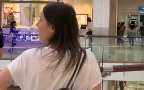 In the U.S., you’ll experience firsthand what it means when shopping malls are like battlefields!