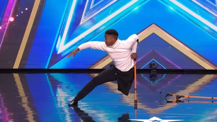 ช่วงเต้นสุดประทับใจของเด็กหนุ่มชาวแอฟริกาใต้ผู้พิการขาในรายการ "ดีว่าโชว์"