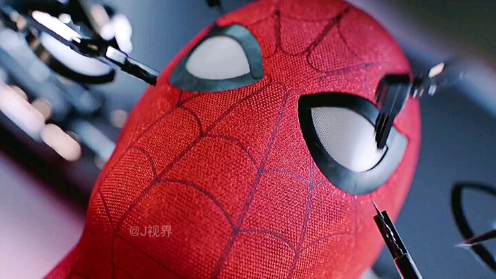 Saya tidak bisa menjadi superhero tanpa keahlian... Produksi tiga generasi kostum Spider-Man...