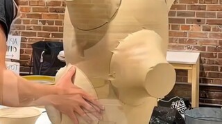 Ekspresi bebas dalam seni keramik: Melepaskan diri dari ikatan