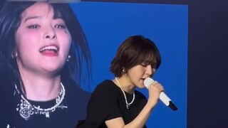 Abdominal muscle female idol redvelvet son Chengwan