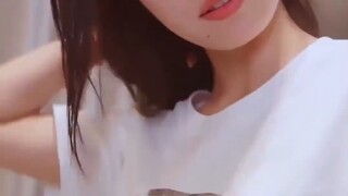 เป็นคนรักลับCEO3ปีจบด้วยเงิน5ล้านเธอจึงแต่งกับชายรวยคนอื่นและCEOก็รีบคว้าเจ้าสาวไป