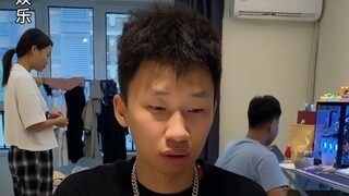 寝室麻将游戏，室友竟拿出如此神器，在下实在是佩服