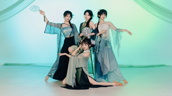 Pure yet seductive, raining softly in your heart～【Four Seasons Girl】