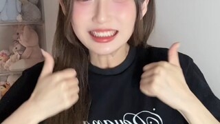 Phía chính thức chơi trò đùa này/.